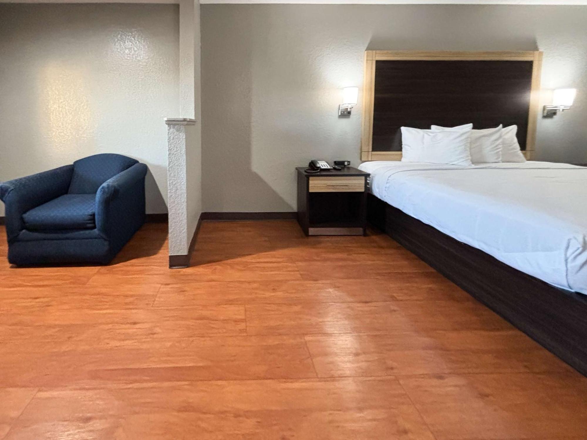 Motel 6 Prattville Al Exterior foto
