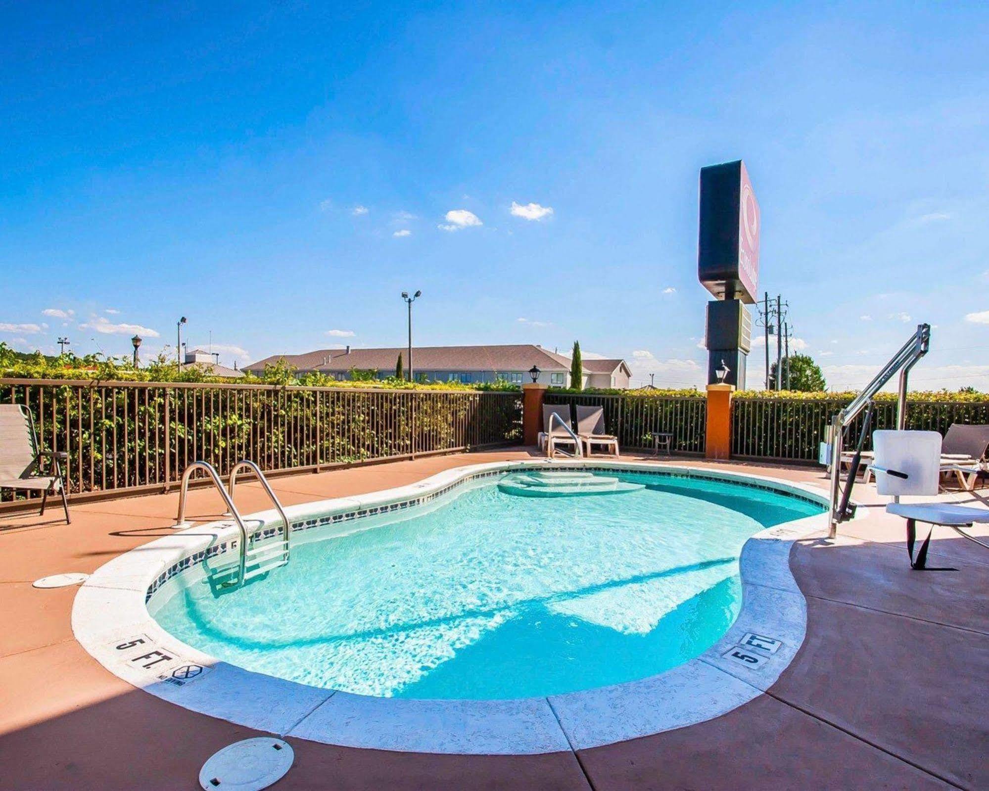 Motel 6 Prattville Al Exterior foto